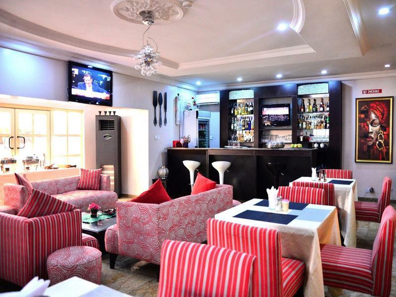 Chateux De Atlantique Hotel Aliayabiagba エクステリア 写真